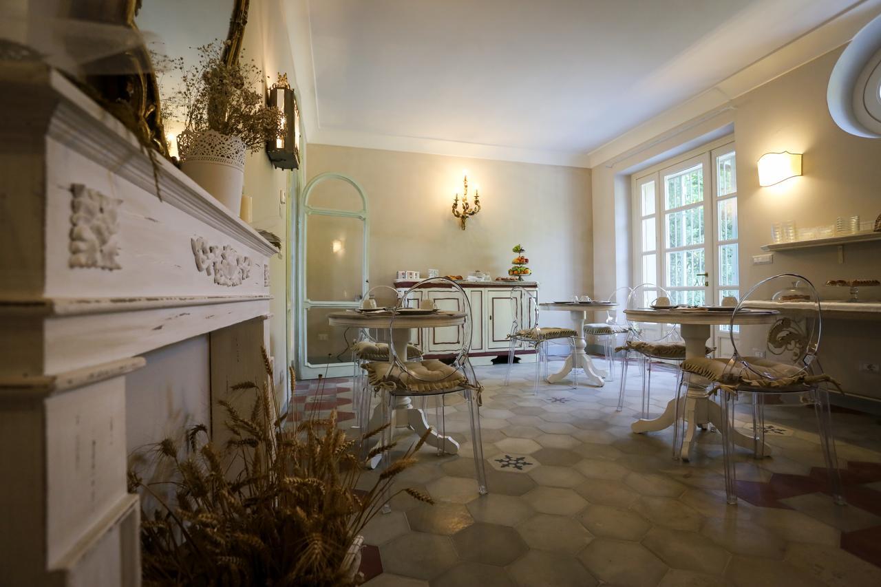 מונקאליירי B&B Villa Ricardi מראה חיצוני תמונה